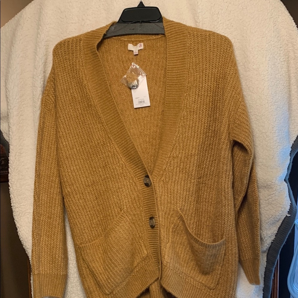 Kohl's Tan Cardigan Sweater Ribbed Knit V-Neck